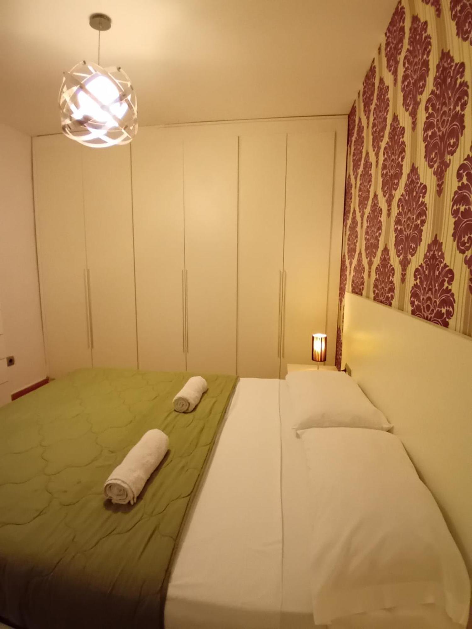 Amplio Apartamento Centro De アリカンテ エクステリア 写真